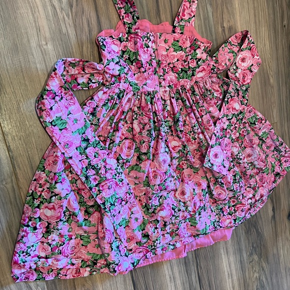 Spring dress - Picture 2 of 3